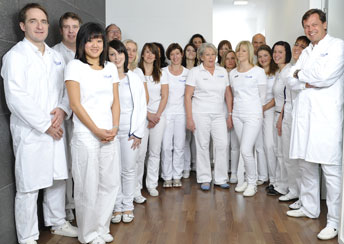 Медицинский персонал ортопедической Геленк-клиники в Германии